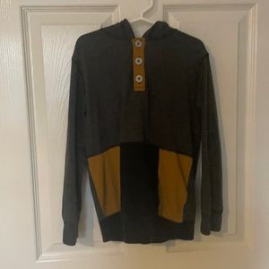 Boys hooded long sleeve